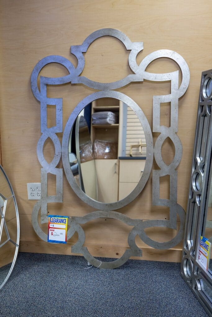 Oval Decorative Wall Mirror — Antique Silver Lattice Frame